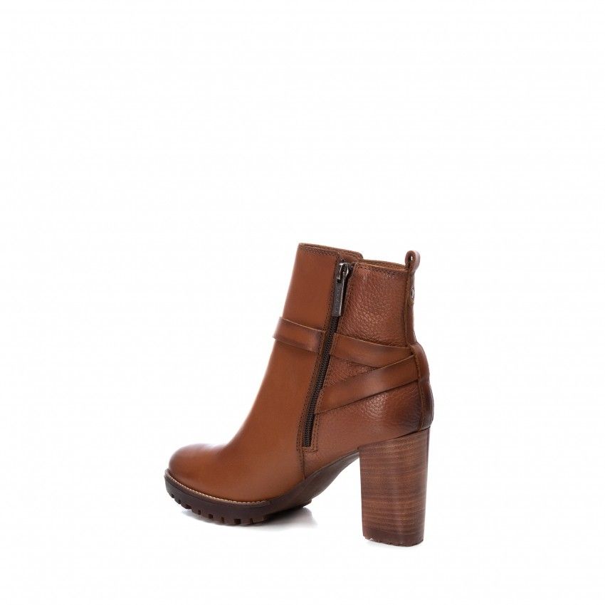 Botins CARMELA