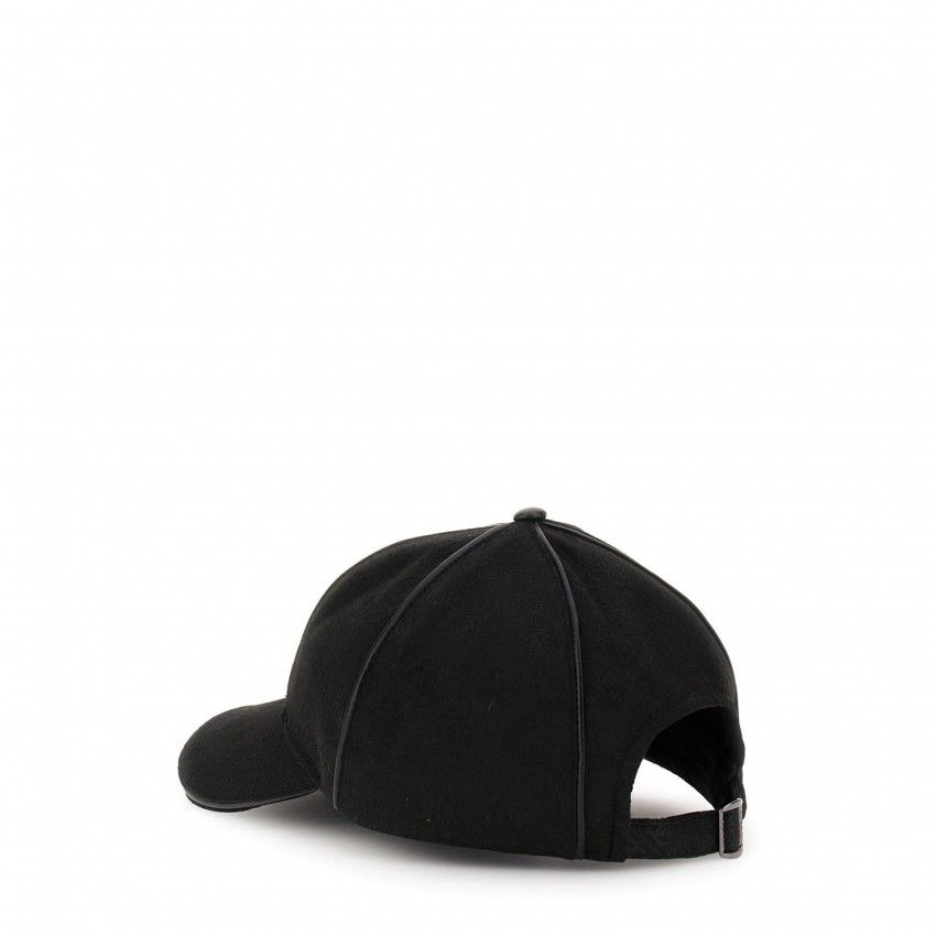 Chapeus e Gorros GUESS