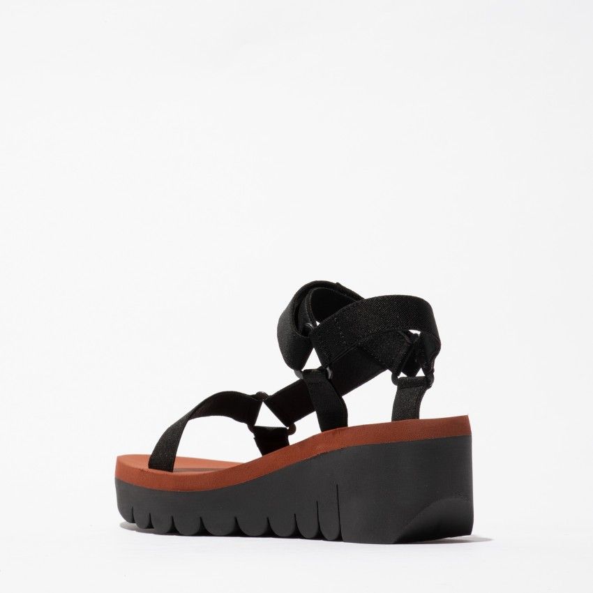 Sandals FLY LONDON