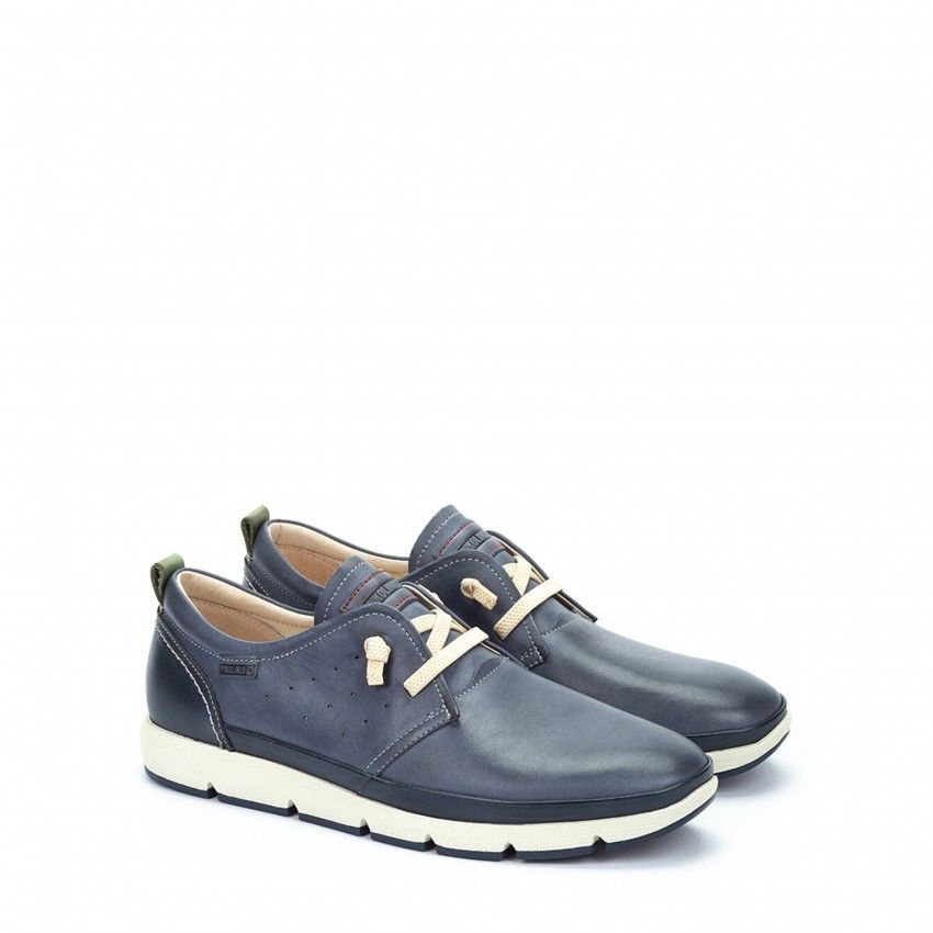 Casual PIKOLINOS