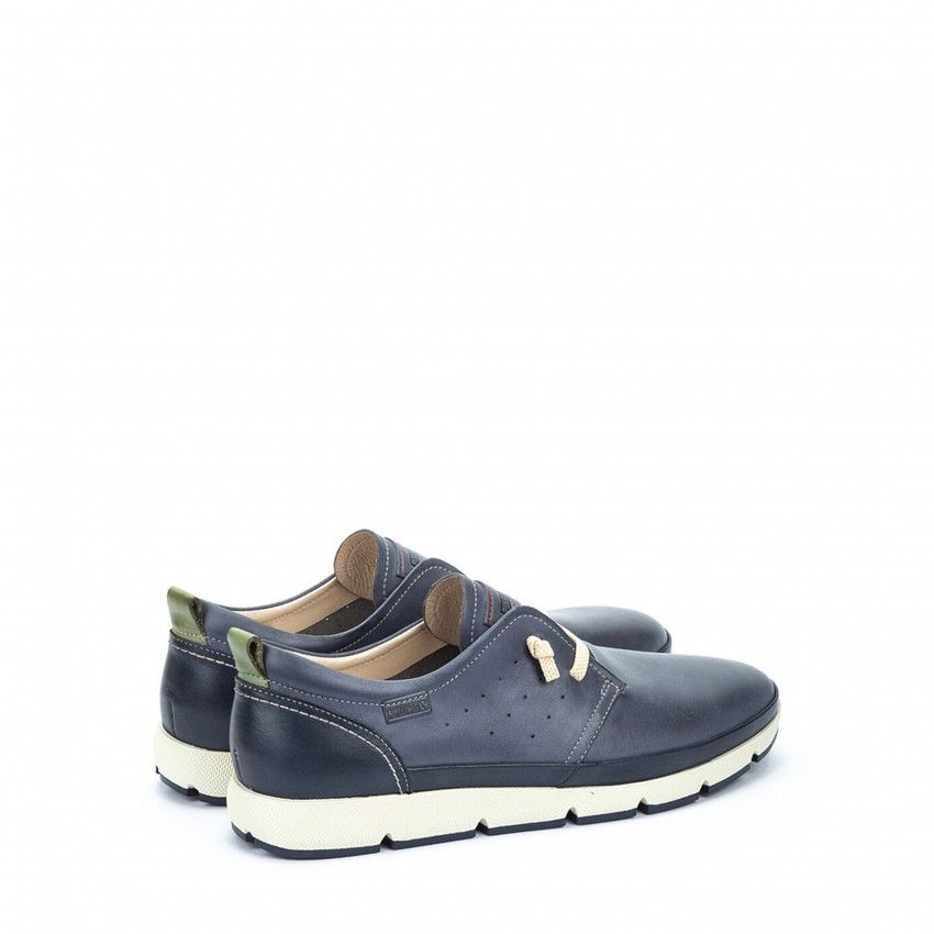 Casual PIKOLINOS