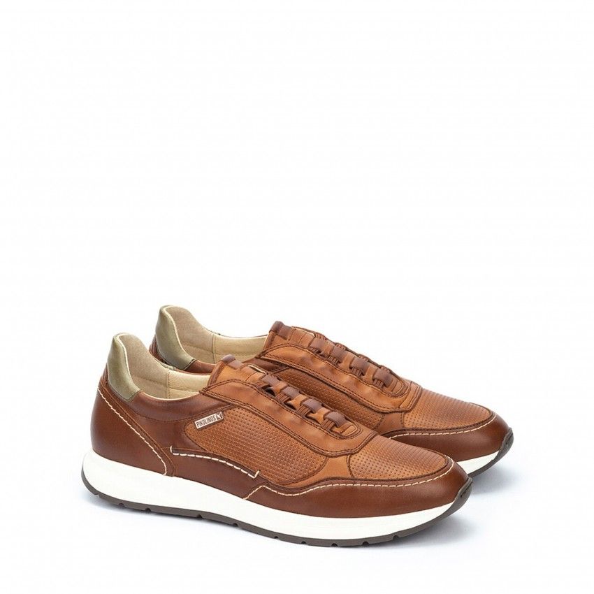 Casual PIKOLINOS