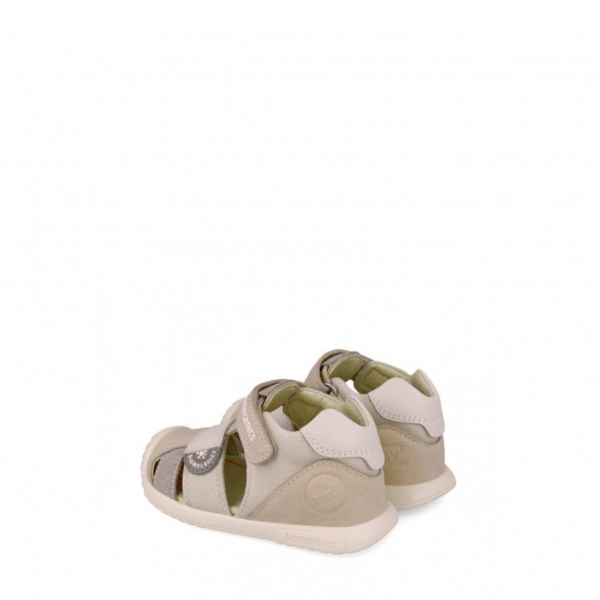 Sandals BIOMECANICS