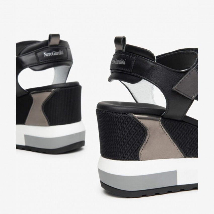Sandals NERO GIARDINI