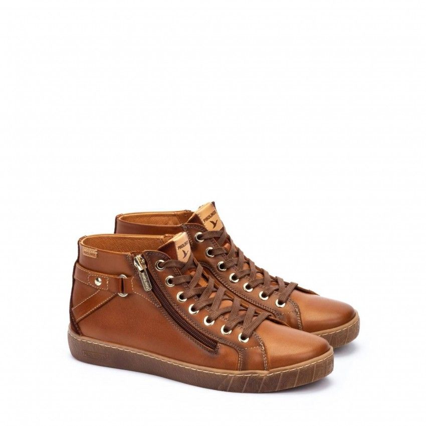 Casual PIKOLINOS
