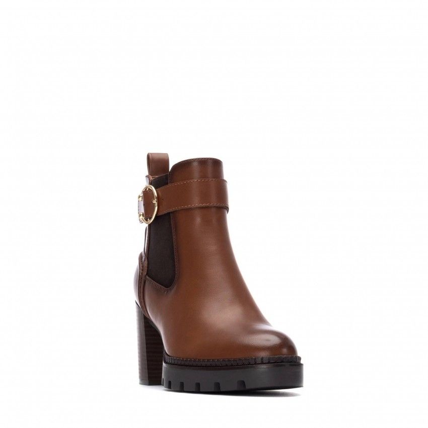 Botins XTI