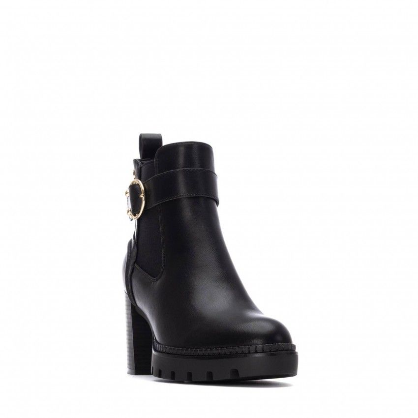Botins XTI