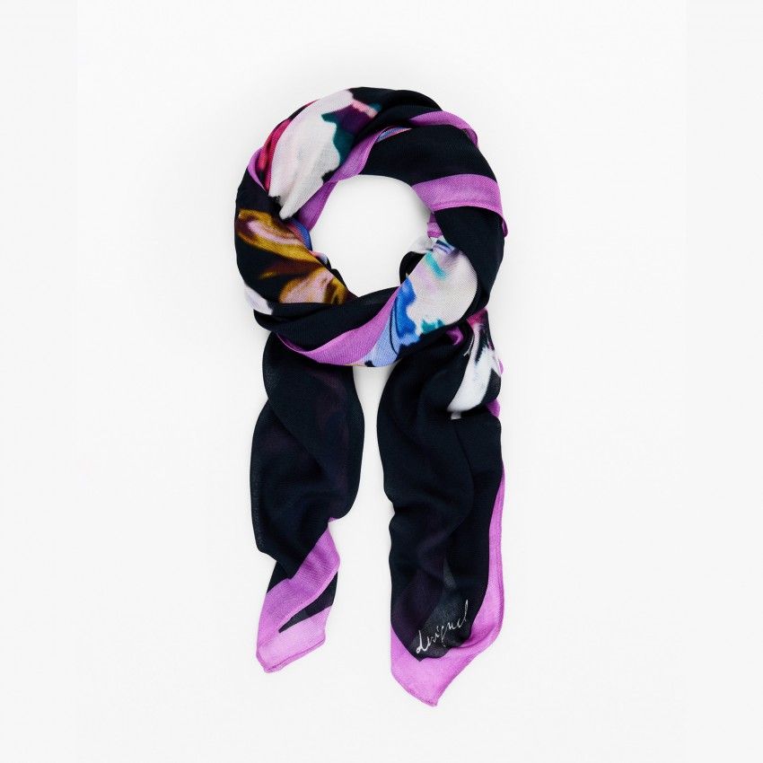 Echarpes DESIGUAL