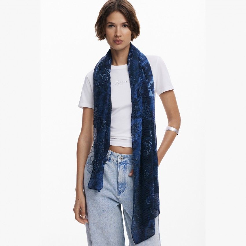Echarpes DESIGUAL