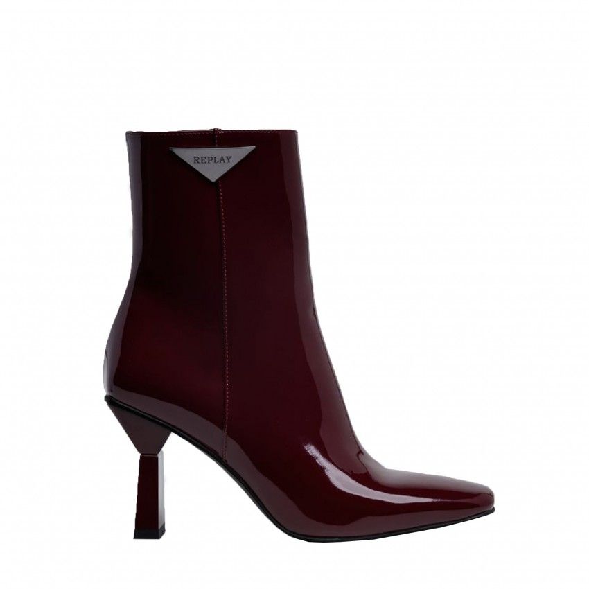 Boots REPLAY