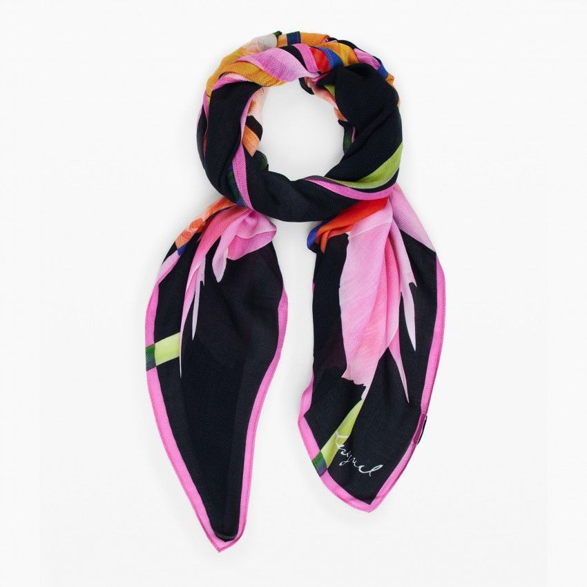 Echarpes DESIGUAL