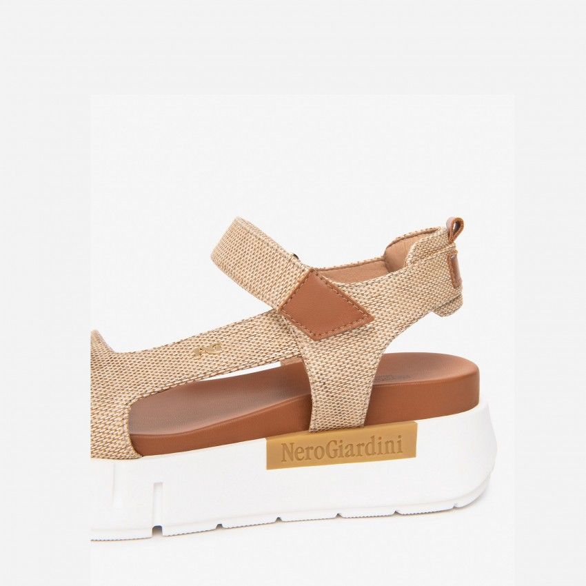 Sandalias NERO GIARDINI