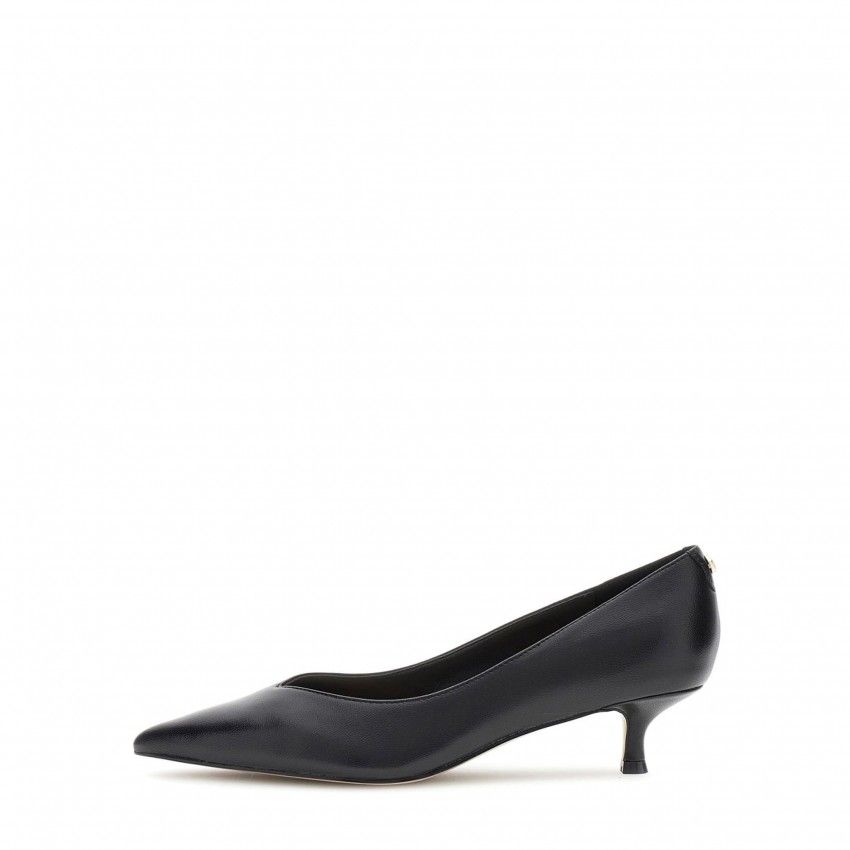 Sapatos GUESS