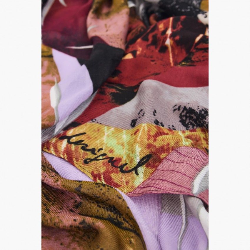 Echarpes DESIGUAL