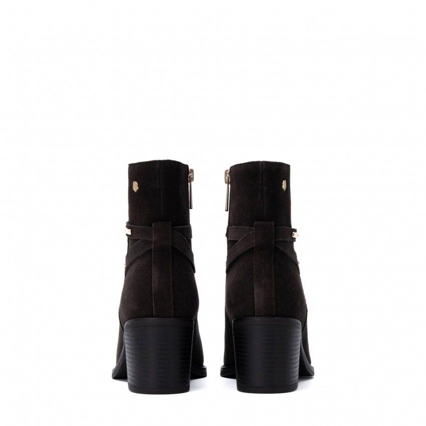 Botins CARMELA