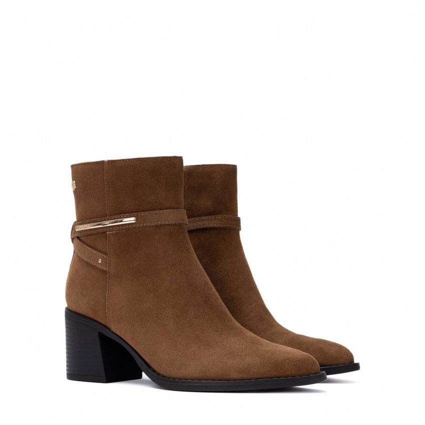 Botins CARMELA