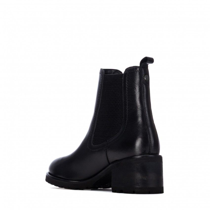 Botins CARMELA