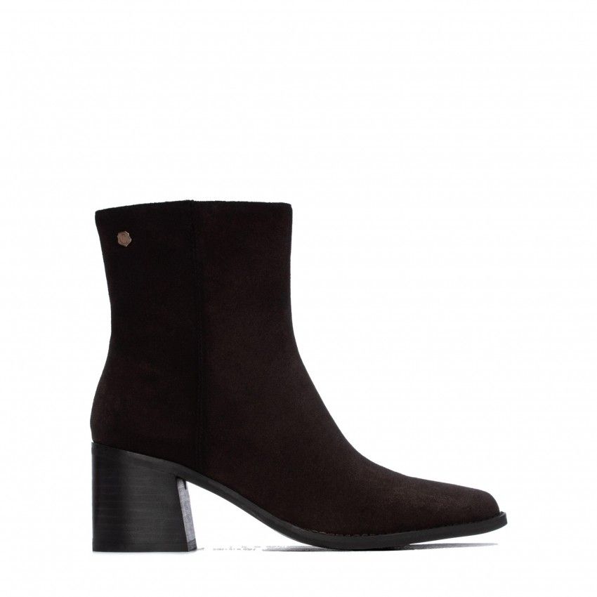 Botins CARMELA