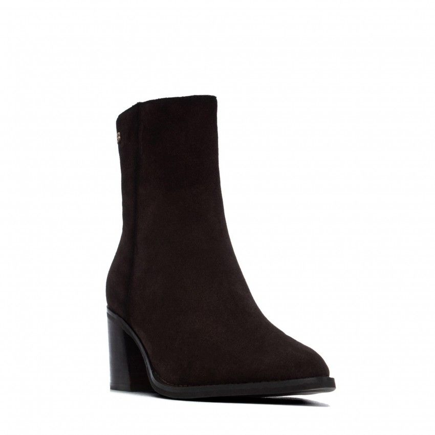 Botins CARMELA