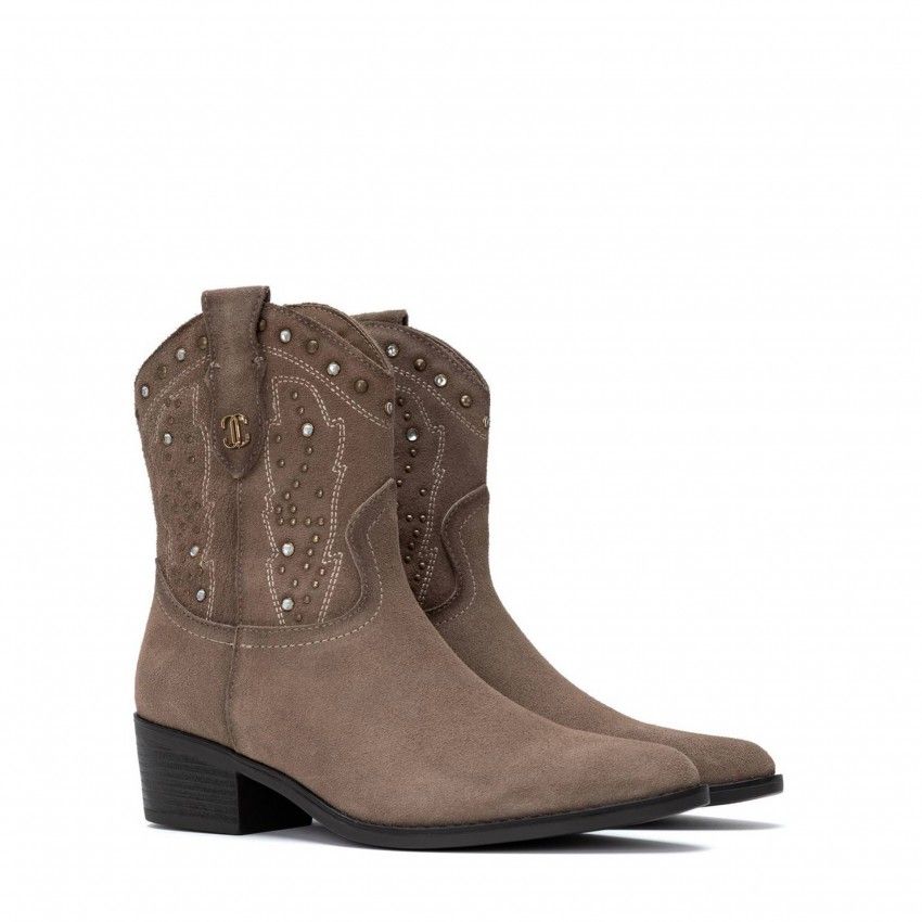 Botins CARMELA